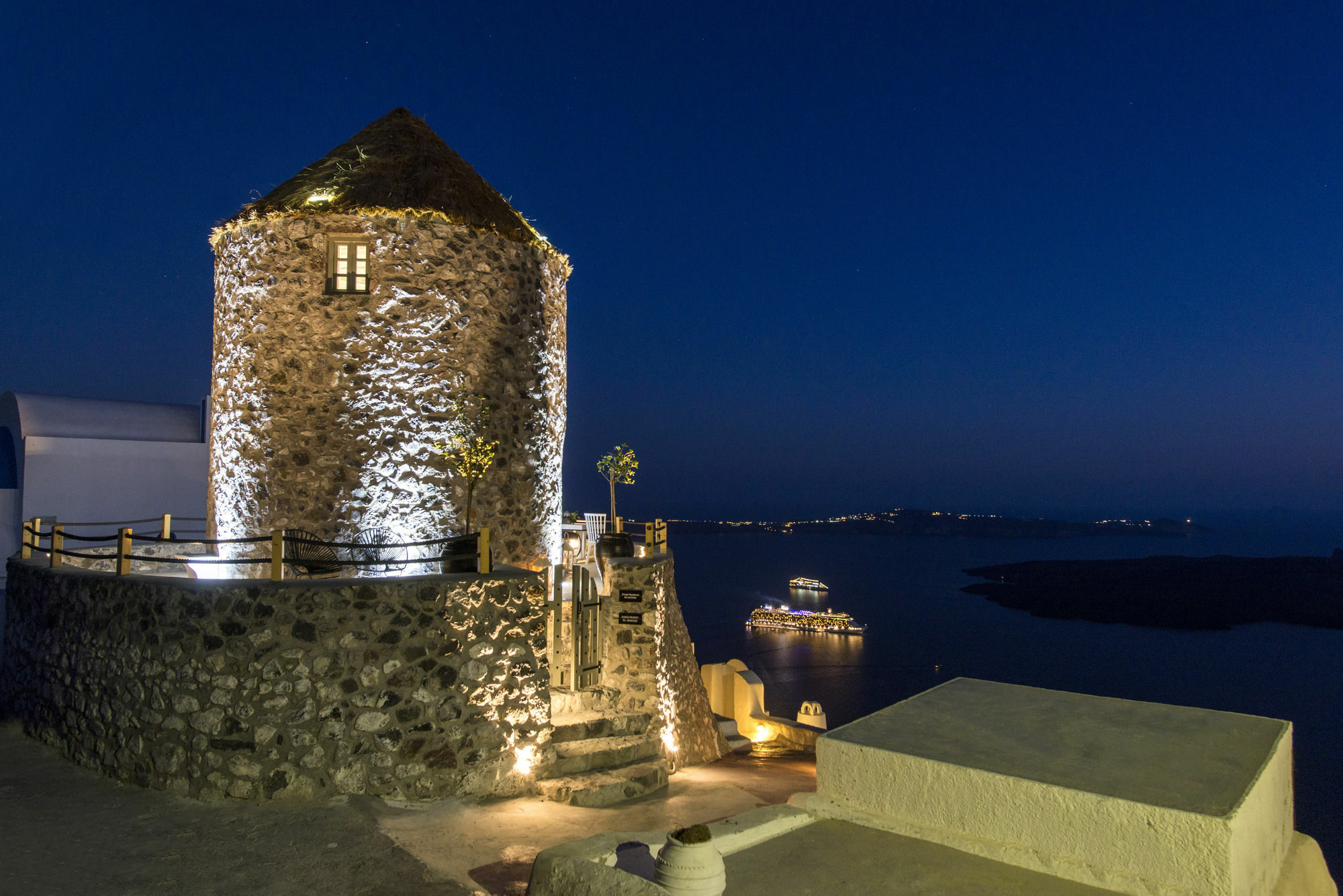 Windmill Villa Imerovigli  Exterior photo